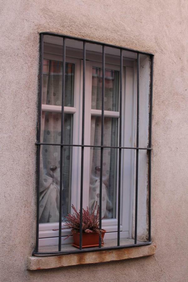 Langa 4 Love Apartment Novello Exterior photo